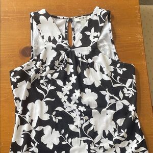White House Black Market Monochrome Floral Blouse